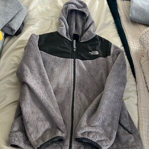The North Face Girl’s Jacket